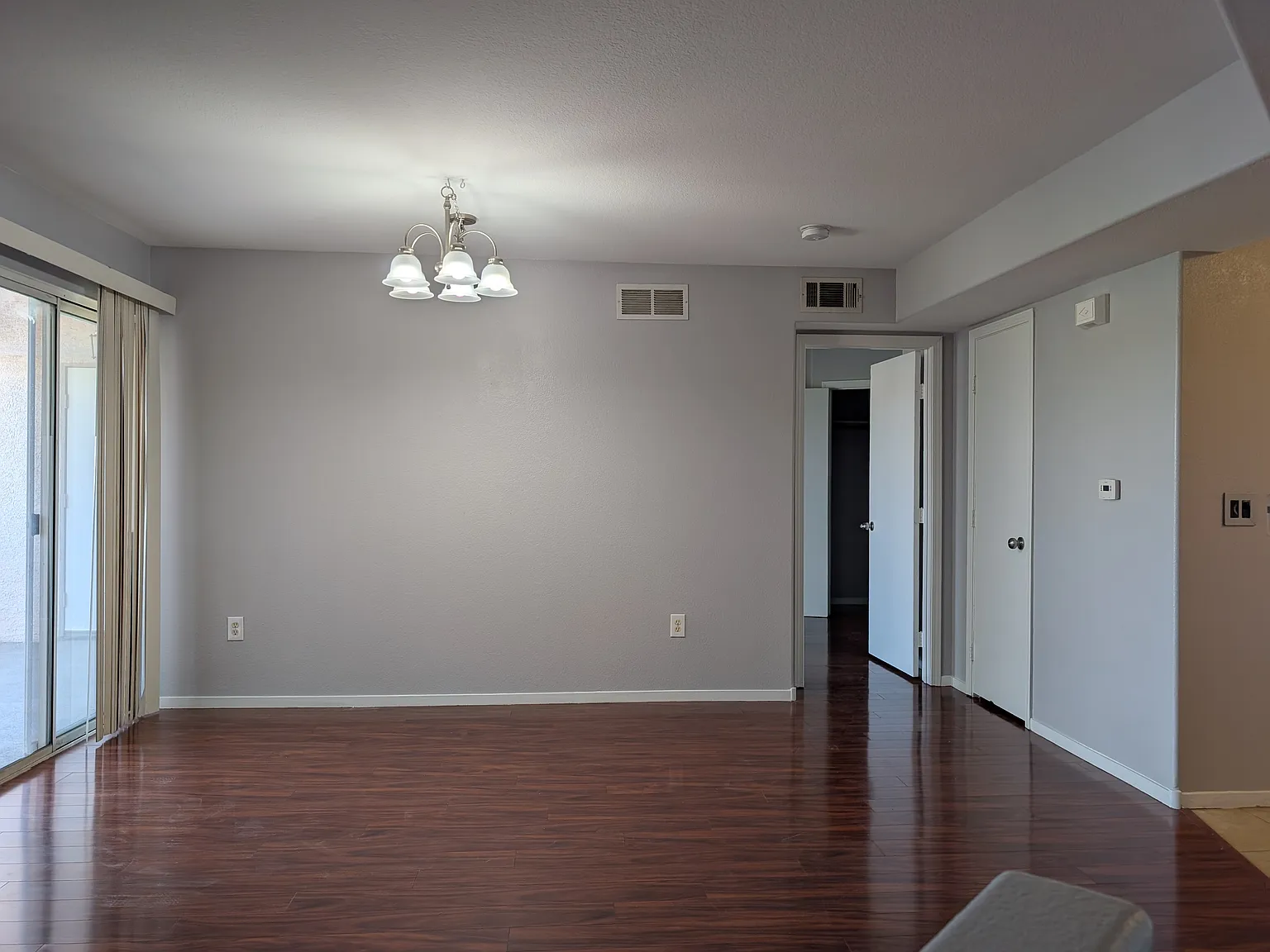 4555 E Sahara Avenue — Photo 1