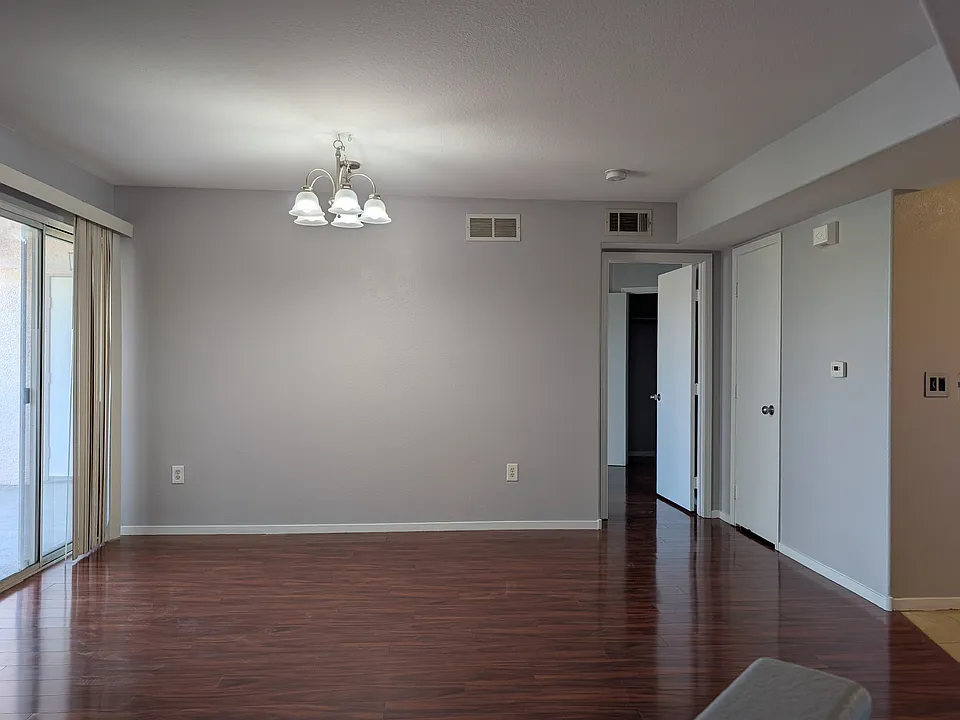 4555 E Sahara Ave #204