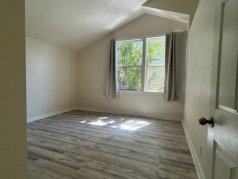 1931 E Copper Ranch Ln #E — Photo 8