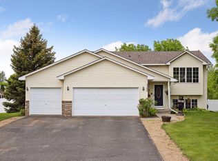 1155 Iris Ct S, Cambridge, MN 55008