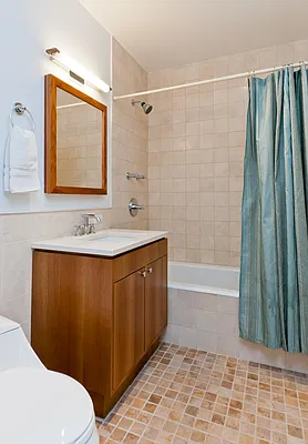 Sold by Nest Seekers International | media 13