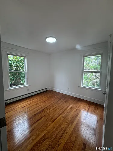 20 Coe St Photo 1
