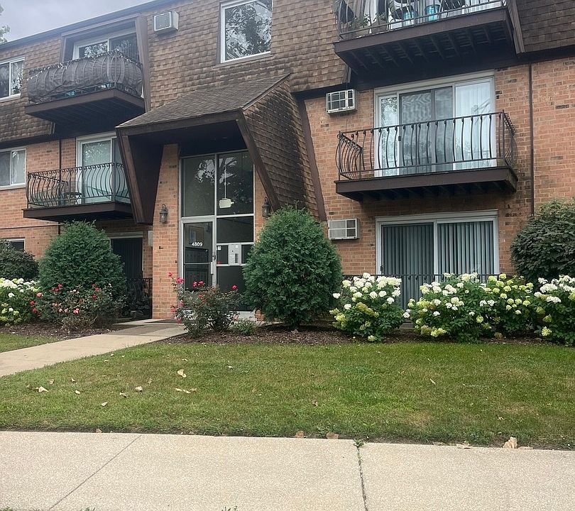 1st image of 4809 W Engle Rd APT 2B