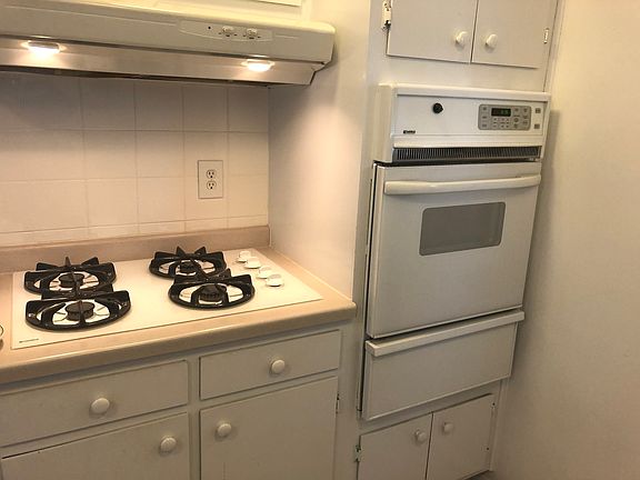 4th image of 1356 Arrowhead Dr