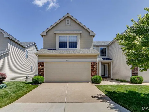 3809 Southern Manor Dr, Saint Louis, MO 63125
