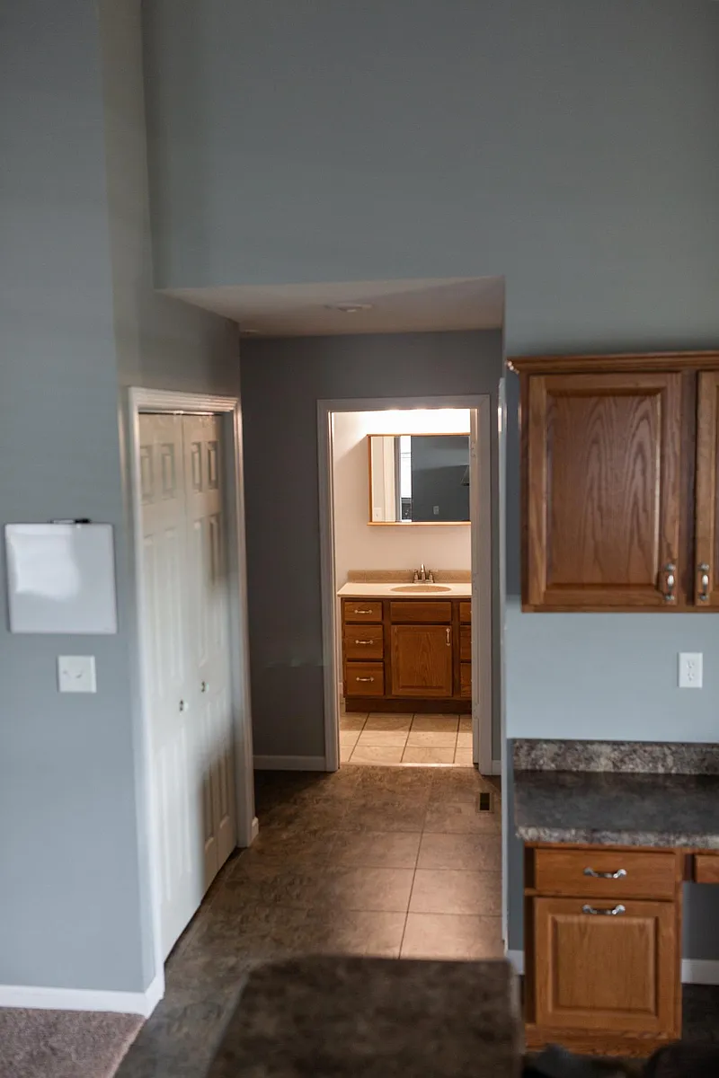 Building Photo - 2116 Cody Dr #B