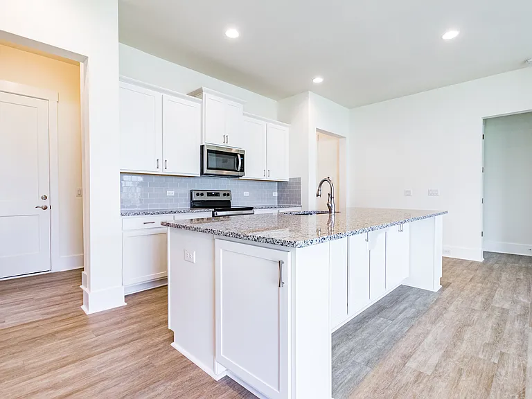 248 Bevis Marks Dr — Photo 5