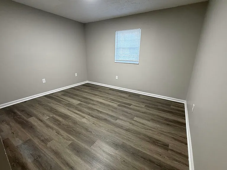 3216 Springfield Dr #2 — Photo 7