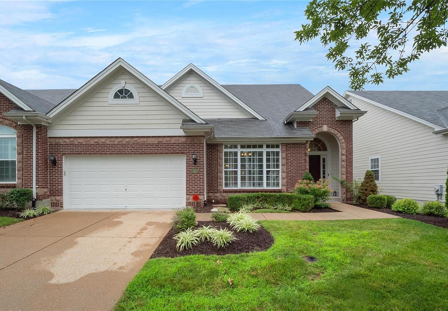 395 Shetland Valley Ct, Chesterfield, MO 63005 Zillow
