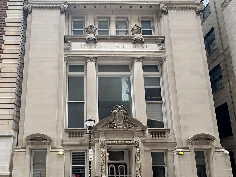 Apartment Units with In-Unit Laundry in Downtown Baltimore, MD!