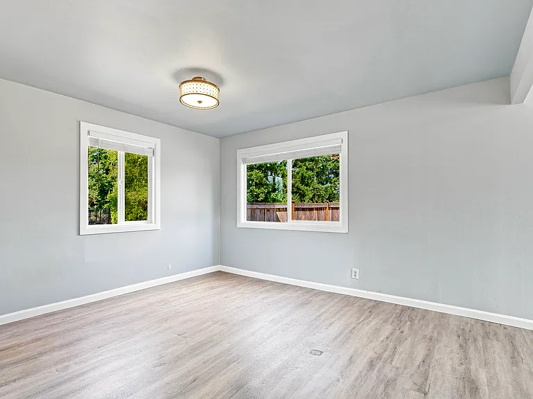 1536 Index Ave NE — Photo 14