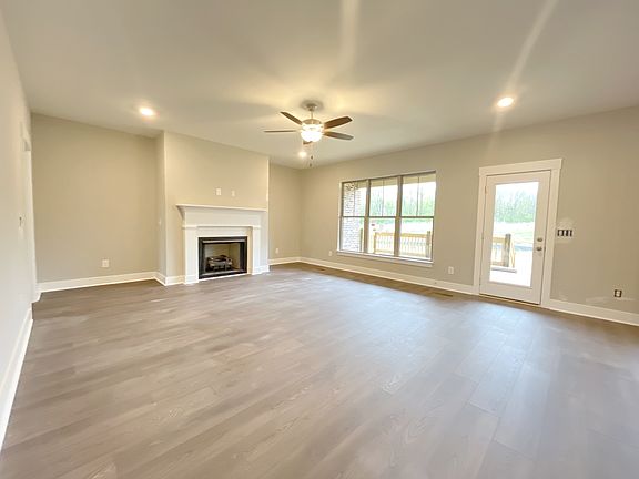 4th image of 102 Hayden Ln Lot 215