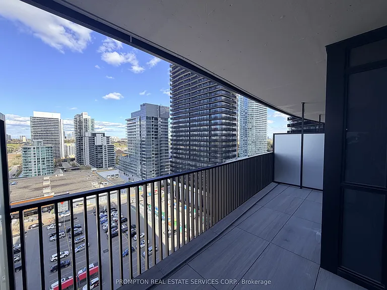 75 Billes Hts #1208 — Photo 8
