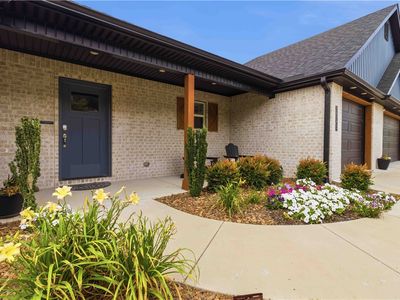 1045 W Garland St, Siloam Springs, AR, 72761