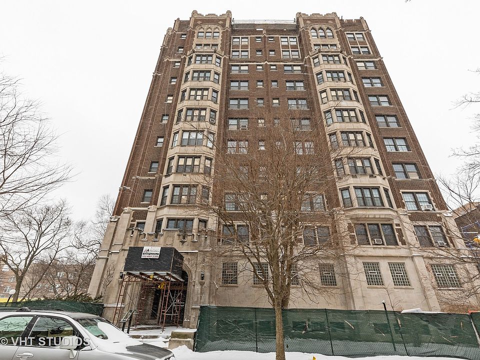 1st image of 6901 S Oglesby Ave APT 9C