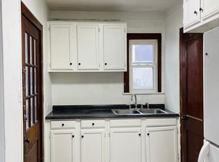 425 Walden Ave APT 4, Harriman, TN 37748