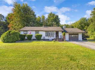 9310 Fisk Rd, Akron, NY 14001