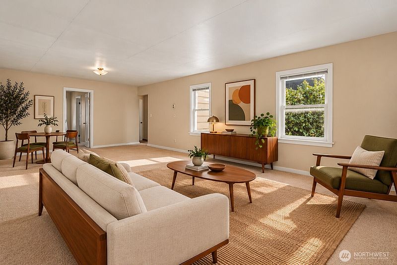 4th image of 606 Renton Avenue S