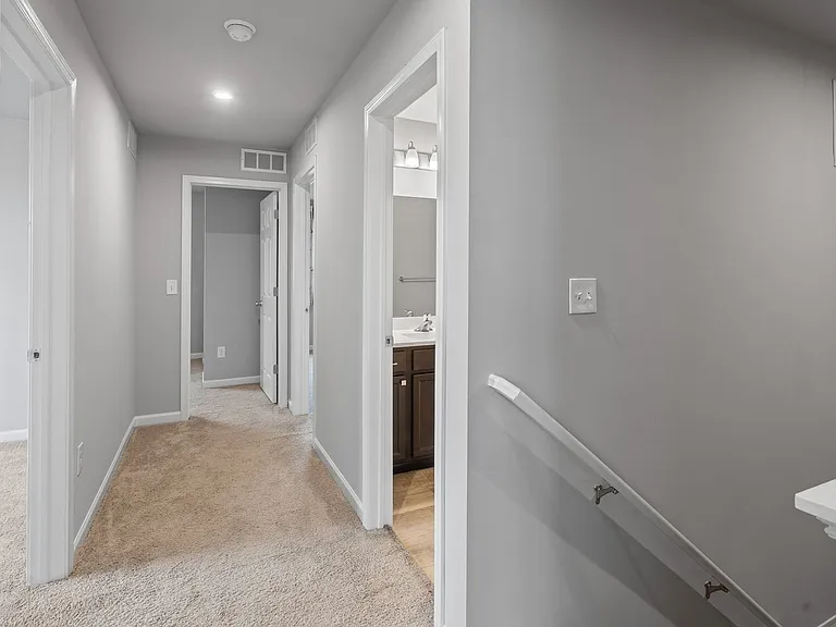 7193 Primrose Ln — Photo 19