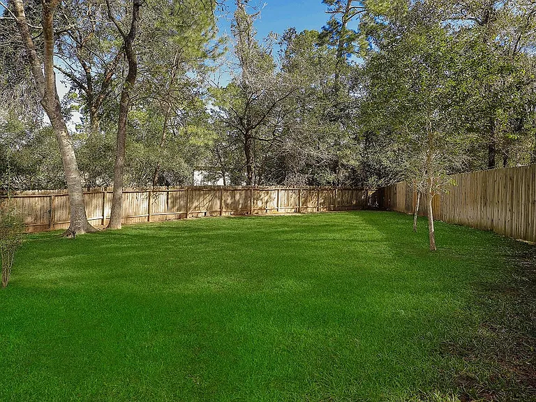 310 Leafsage Ct — Photo 32