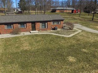1660 W Westgate Ave, Columbia City, IN 46725