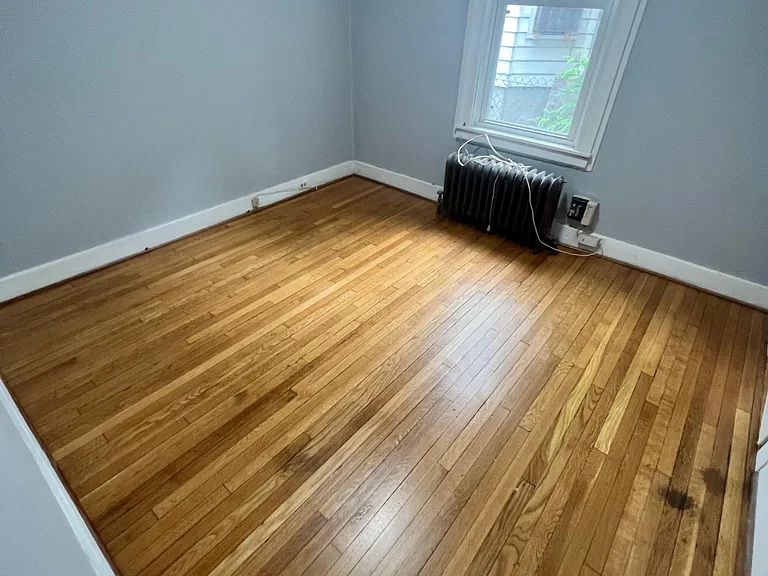 21 S White St #B — Photo 4