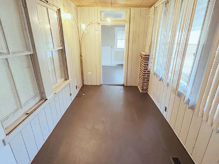 738 Liberty St #738 — Photo 2