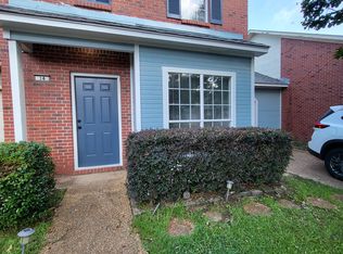 14 Stanford Ct, Jackson, MS 39211