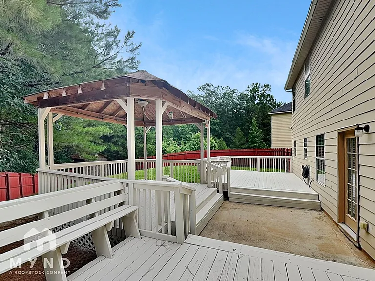 216 Allegrini Dr — Photo 39