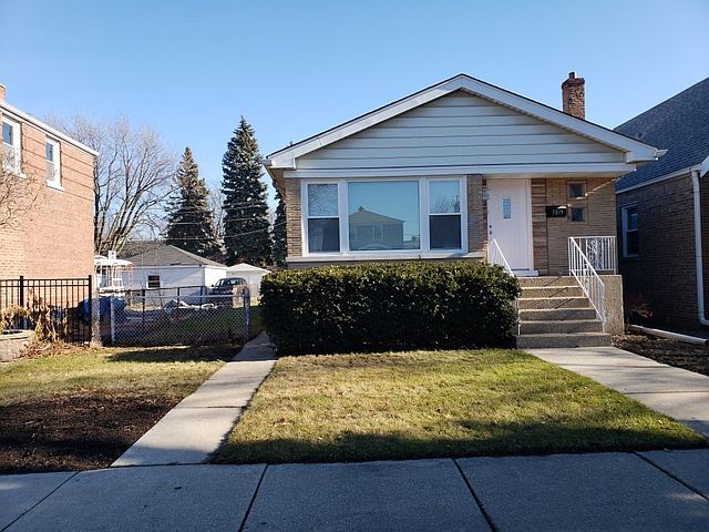 1st image of 3815 S 58th Ave