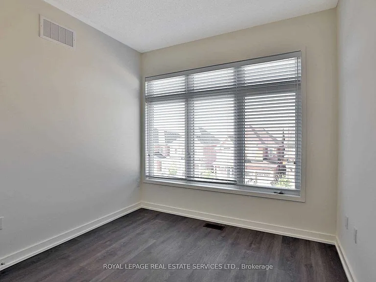 3191 Ernest Appelbe Blvd — Photo 28