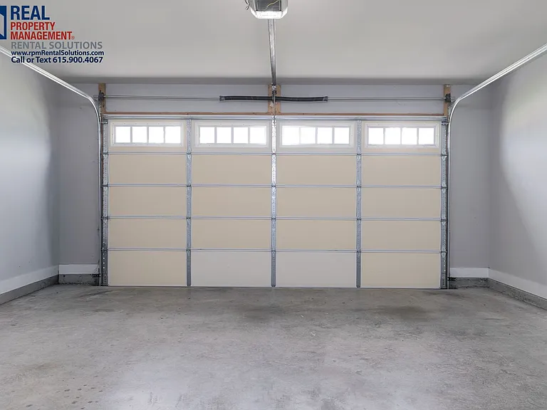 3527 Pershing Dr — Photo 29