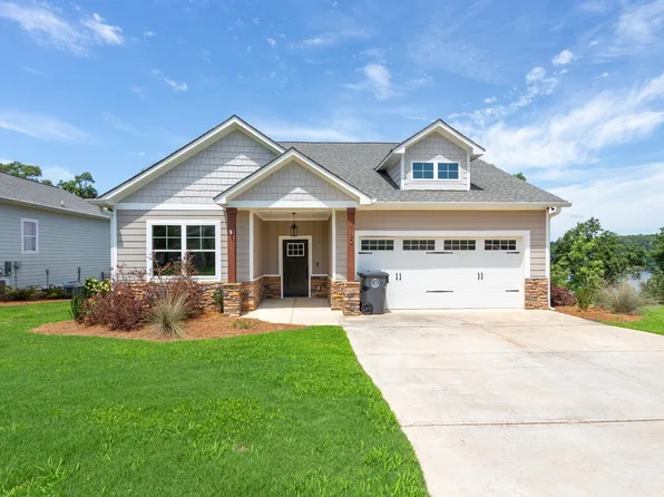 180 Shoreline Vw, Talladega, AL 35160