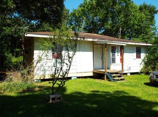 100 Laura Hill Loop, Coldspring, TX 77331