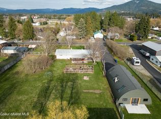 8975 N Reed Rd, Hayden Lake, ID 83835