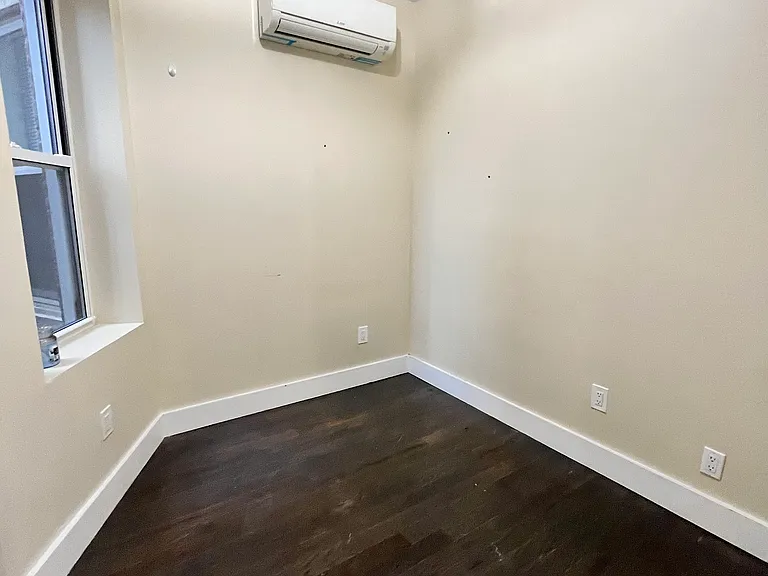 270 Hancock Ave #1 — Photo 7