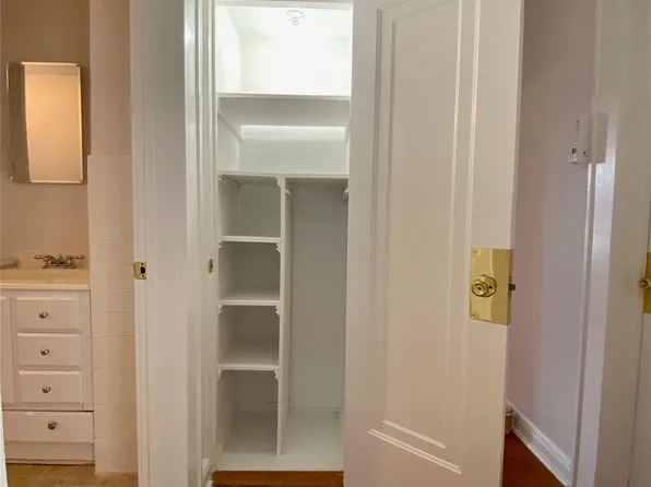 1341 Palisade Avenue image 9 of 10