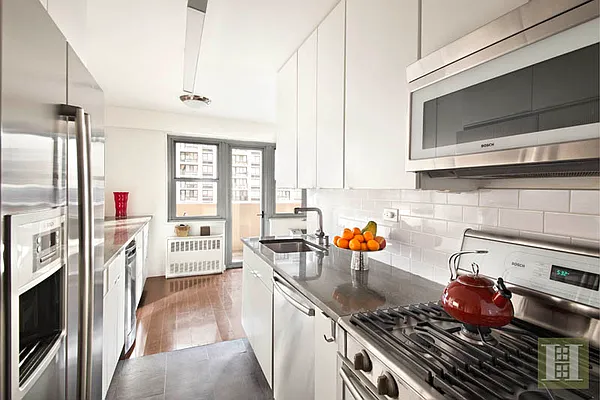 Sold by Halstead Real Estate | media 2