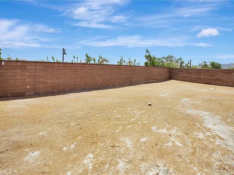 670 Furrow Rd — Photo 20