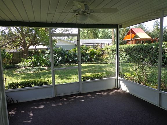 4th image of 1718 Magnolia Ave