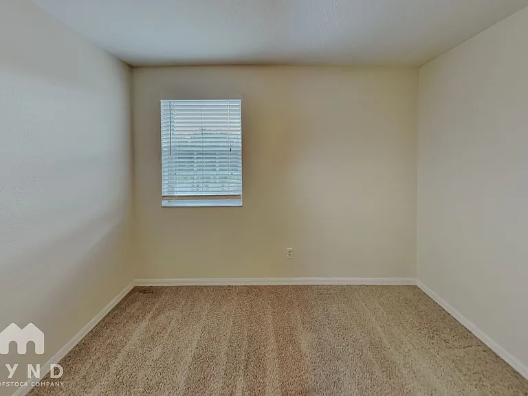 9333 Mandrake Ct — Photo 16