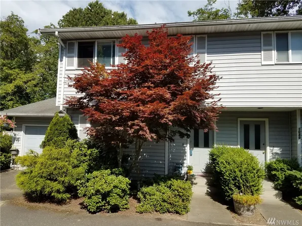 1047 Adelia St, Blaine, WA 98230