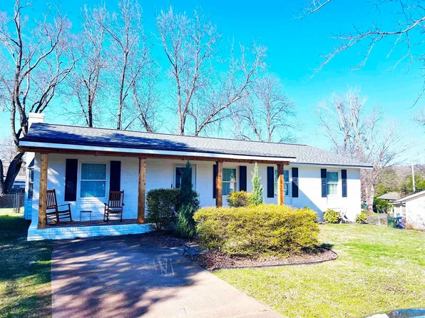 1109 Woodbine Rd, Madison, AL 35758