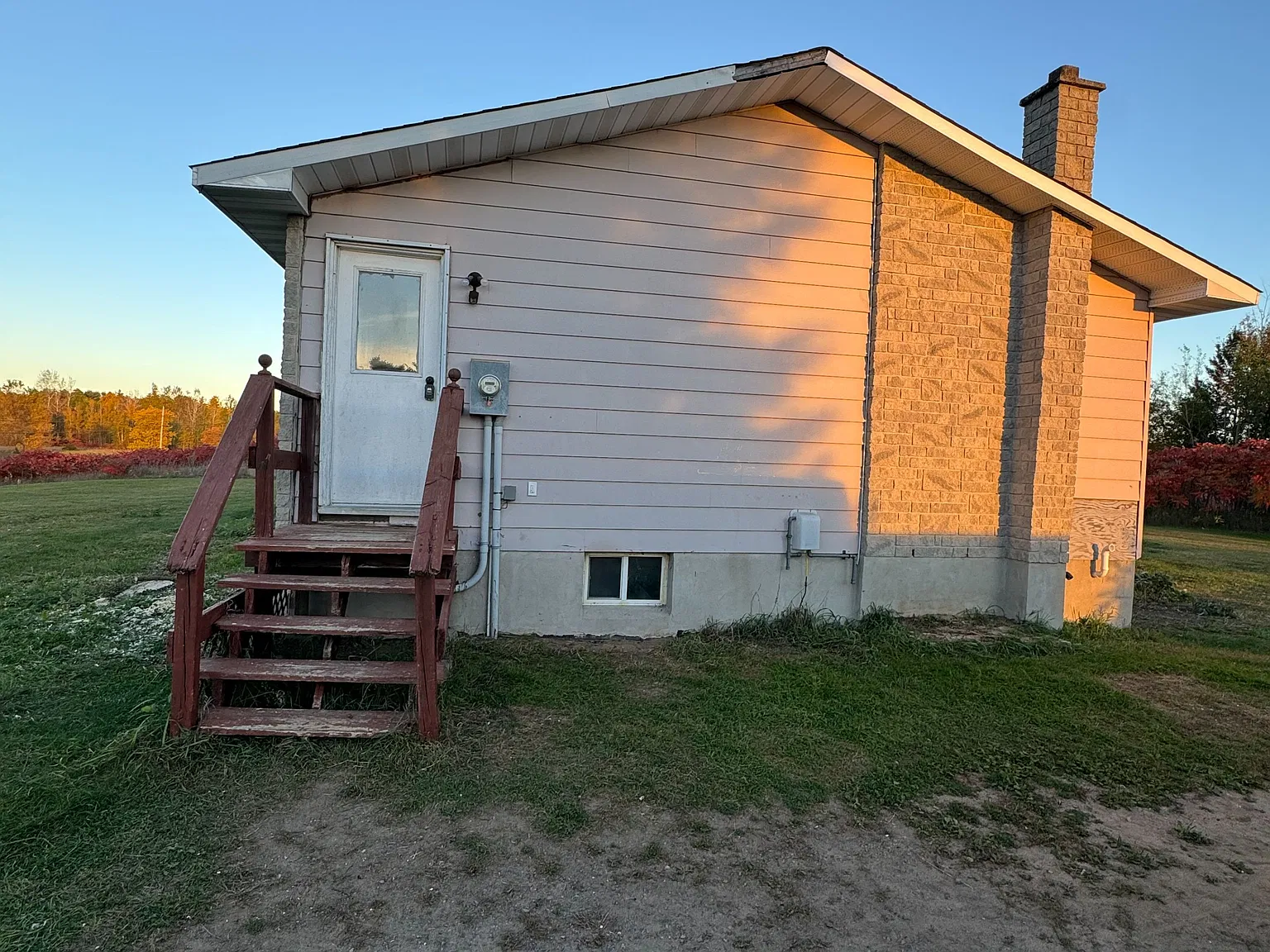 3 bed, $2,000 — Photo 3
