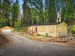 12796 Blue Jay Ct, Grass Valley, CA 95949