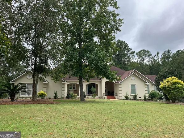 7 Lakeview Cv, Moultrie, GA 31768