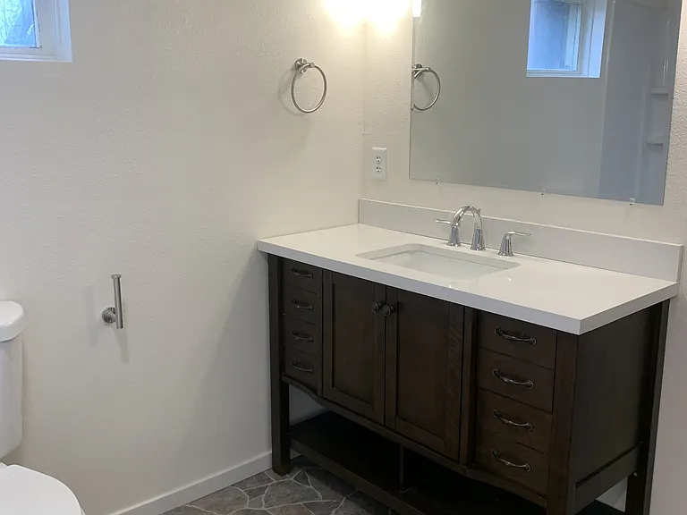 1017 E Harney St #1 — Photo 9