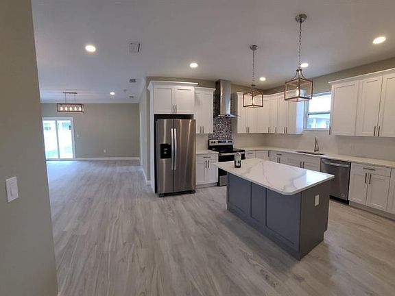 2nd image of 3274 55th Ave N