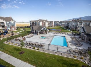 235 W 1375 N #D205, Centerville, UT 84014