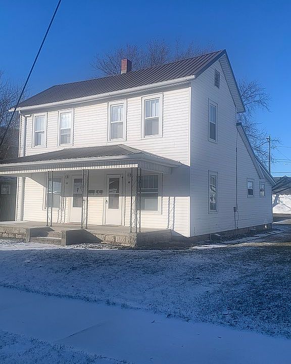 2nd image of 209 E Warren St